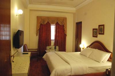 Hotel Shiva Residency